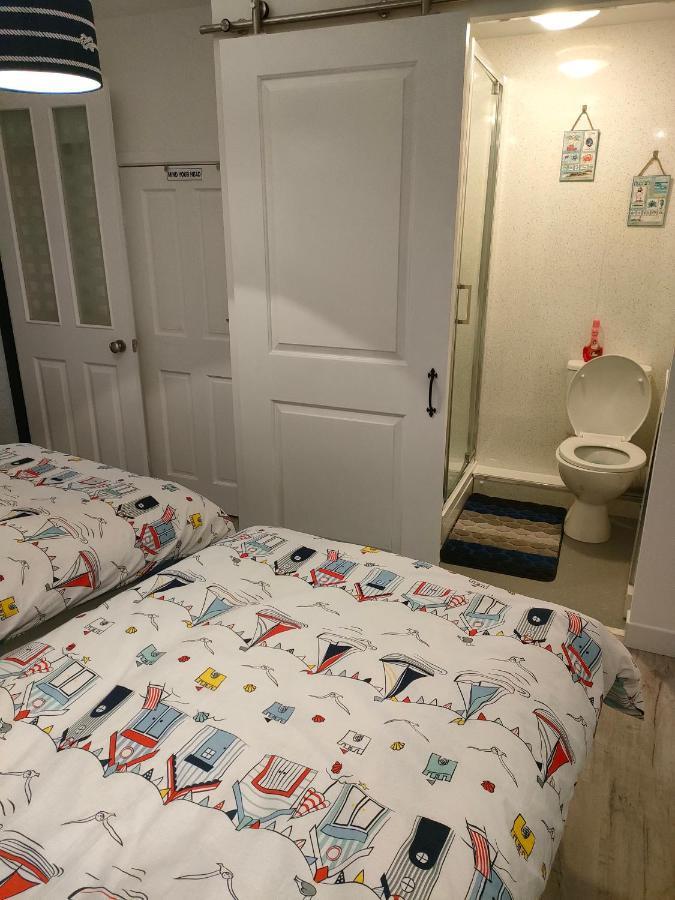 Fishermen'S Cottage With Log Burner, 2 Bathrooms & Sea Views From Garden Terraces 马伯斯 外观 照片