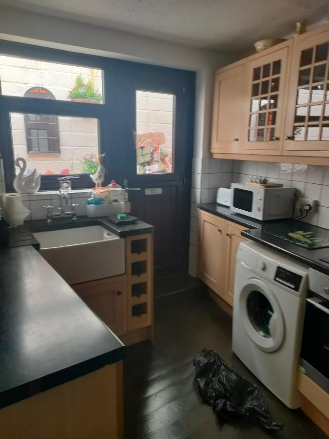 Fishermen'S Cottage With Log Burner, 2 Bathrooms & Sea Views From Garden Terraces 马伯斯 外观 照片
