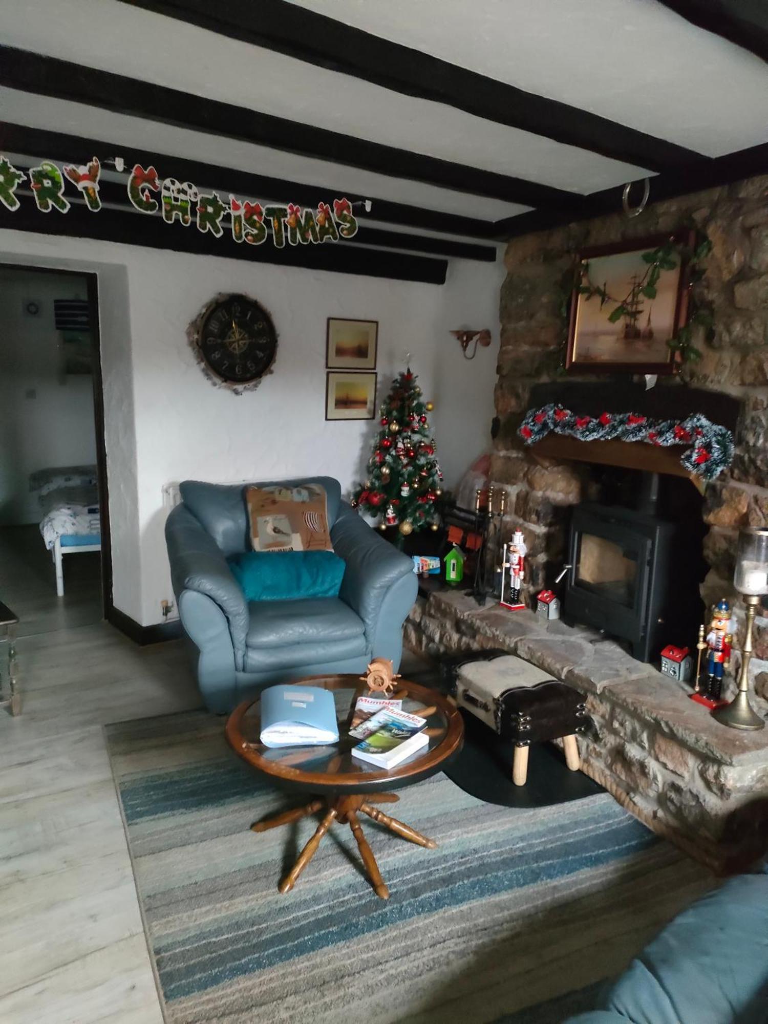 Fishermen'S Cottage With Log Burner, 2 Bathrooms & Sea Views From Garden Terraces 马伯斯 外观 照片